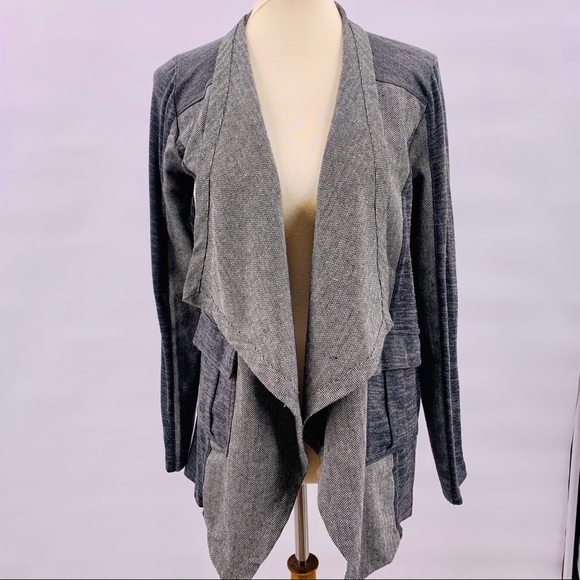 Skies Are Blue Jackets & Blazers - Skies Are Blue Mixed Print Drape Front Blazer Sz S